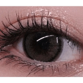 LensRang Sharing Brown — single-eye close-up showing the contact lens appearance
