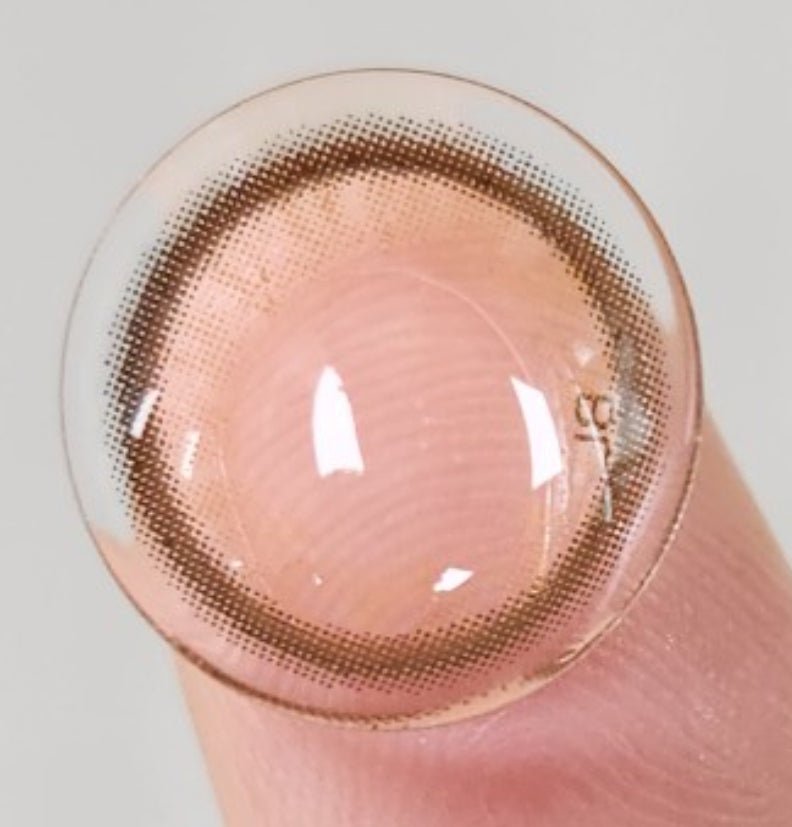 Bausch + Lomb Lacelle Bambi Brown (30p) colored contact lens, 12.7mm graphic diameter, Daily wear