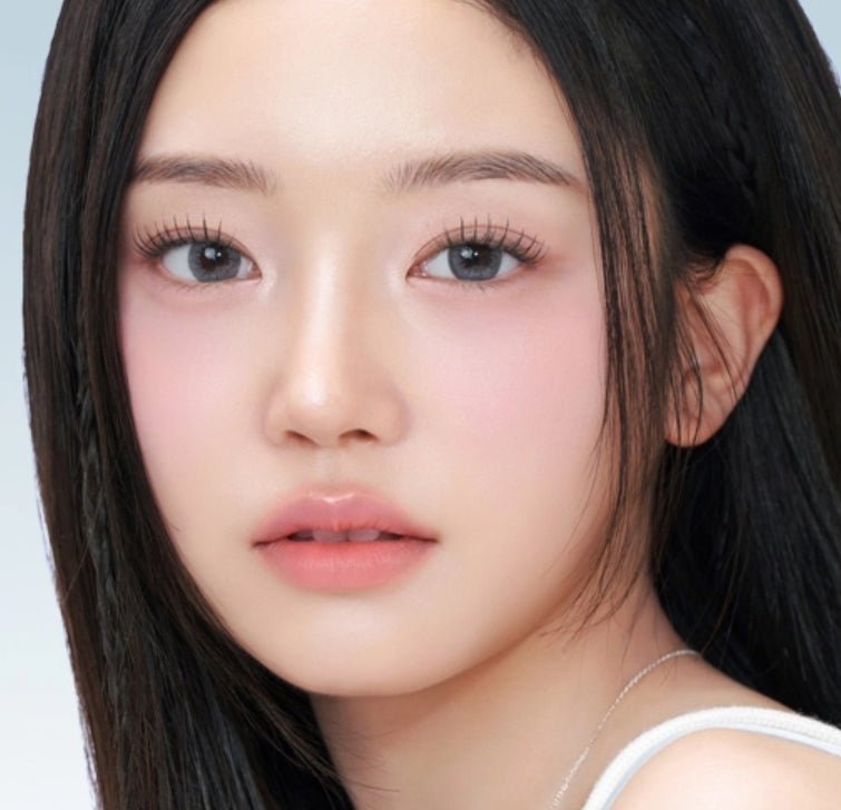 Bausch + Lomb Lacelle Mystic Gray (30p) colored contact lens, 12.9mm graphic diameter, Daily wear