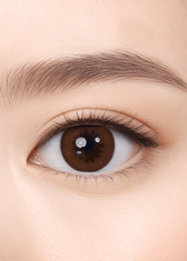 Clalen Halo Brown for Astigmatism Daily 12.7mm — close-up view of the contact lens on an eye