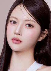 Clalen O2O2 Ash Brown Daily 12.9mm — model portrait showing the contact lens look