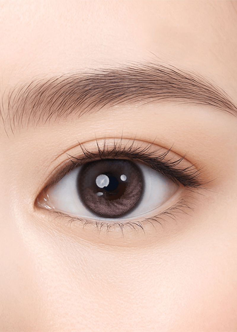 Clalen O2O2 Blending Rose Daily 13.0mm — close-up view of the contact lens on an eye