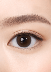 Clalen Pure Choco Daily 13.2mm — close-up view of the contact lens on an eye