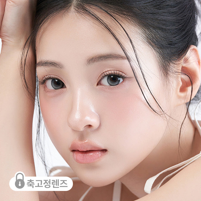 LensTown Keeping Lens Flu Gray - Korean campaign model wearing the lenses
