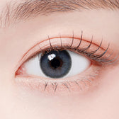 LensTown A872 Blue - on-eye close-up showing the lens color and design