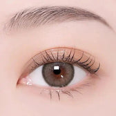 i-DOL Canna Roze Nude Brown — single-eye close-up showing the contact lens appearance