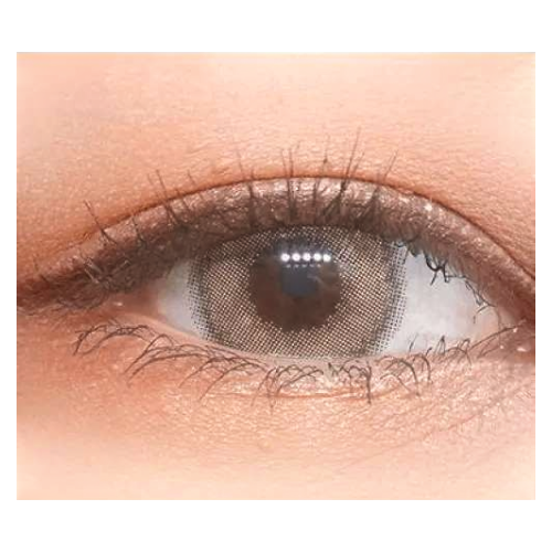 KPOP2 LensTown Lighly Rose Beige 일회용 컬러 렌즈를 착용한 눈, 따뜻한 베이지 브라운 색상과 13.4mm 그래픽 직경으로 눈을 자연스럽게 확대해 줍니다.