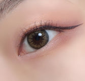 LensRang Intense Brown — single-eye close-up showing the contact lens appearance