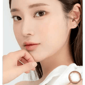 LensRang Iwwiny Brown — model portrait showing the contact lens look