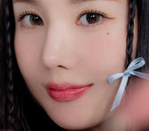 LensTown Daisy Dream Olive colored contact lens, 13.5mm graphic diameter, Monthly wear