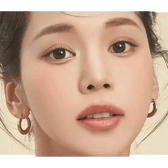 LensTown It's Natural Espresso — model portrait showing the contact lens look