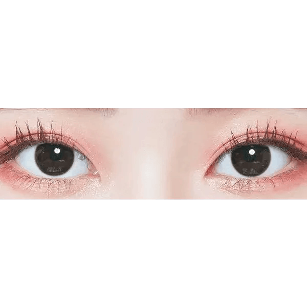 LensTown Konimo2 Black — both eyes wearing the contact lenses