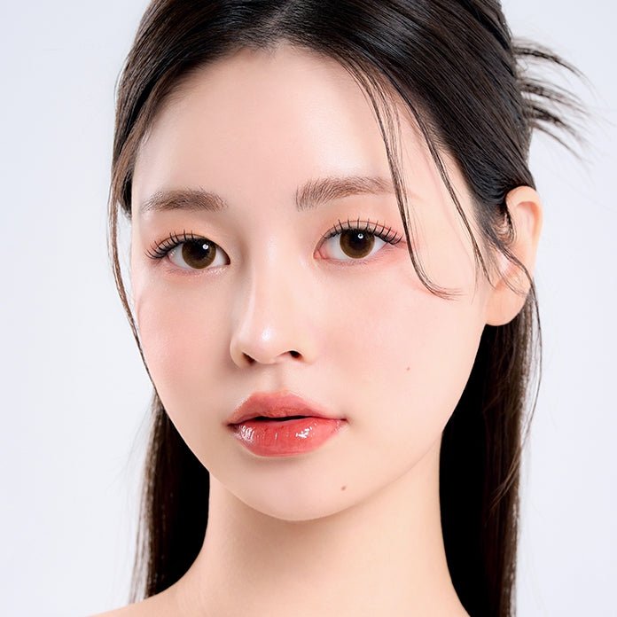 LensTown Lighly Classic Plus Brown (20p) colored contact lens, 13.7mm graphic diameter, Daily wear