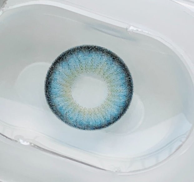 LensVery Blendy Blue colored contact lens, 13.5mm graphic diameter, 3-6 Months wear