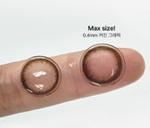 LensVery Just Max Black colored contact lens, 13.8mm graphic diameter, Monthly wear