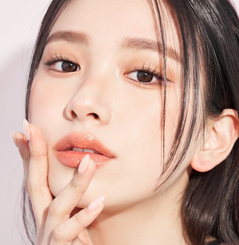 LensVery Just Mega Black colored contact lens, 14.2mm graphic diameter, Monthly wear