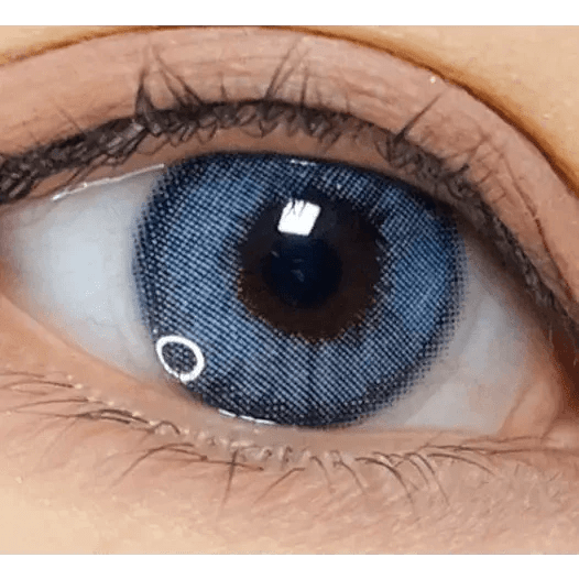 LensVery Silhouette2 Blue Gray — single-eye close-up showing the contact lens appearance