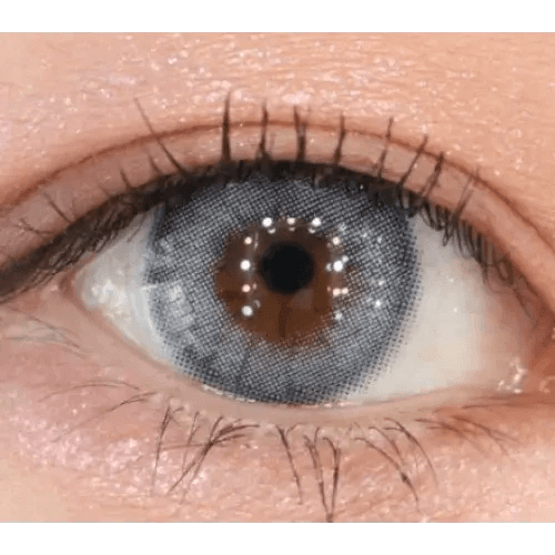 LensVery Silhouette2 Blue Gray — single-eye close-up showing the contact lens appearance