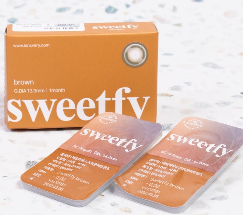LensVery Sweetfy Brown colored contact lens, 13.3mm graphic diameter, Monthly wear