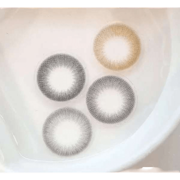 Olens Classi Water Black — contact lens appearance comparison