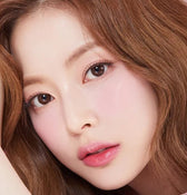 Olens Falling Choco — model portrait showing the contact lens look