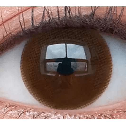 Olens From Choco — single-eye close-up showing the contact lens appearance