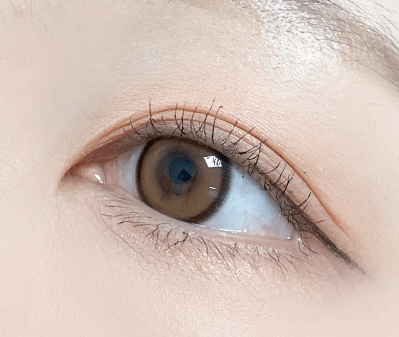 Olens Realish Brown colored contact lens, 13.5mm graphic diameter, Monthly wear