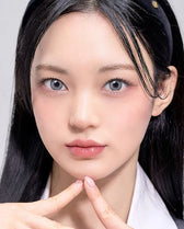 Romantea Betty Ash Gray Toric colored contact lens, 13.7mm graphic diameter, 3-6 Months wear