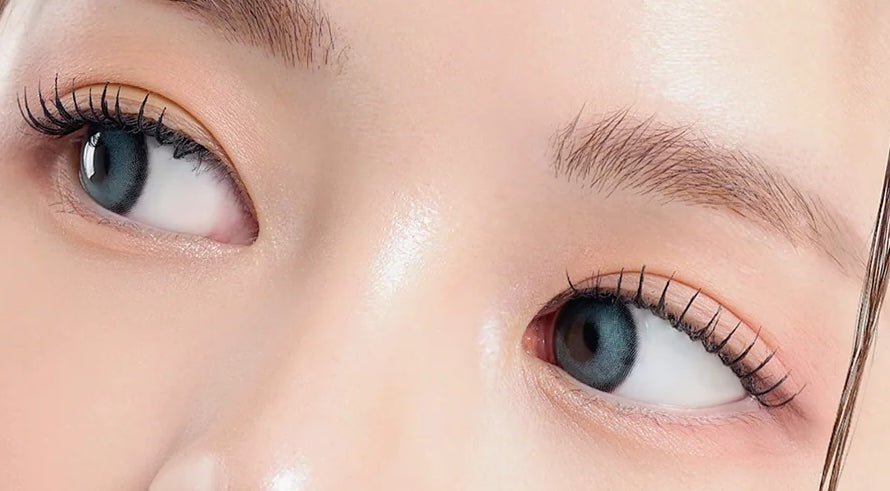 Romantea Bubbly Candy Blue Toric colored contact lens, 13.9mm graphic diameter, 3-6 Months wear