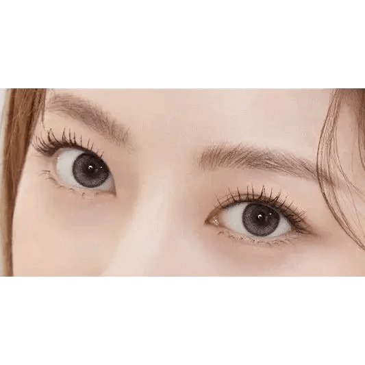 Olens ViVi Ring 1Day Pink (10p) — both eyes wearing the contact lenses