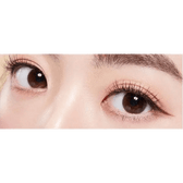 LensTown 17Again Choco — single-eye close-up showing the contact lens appearance