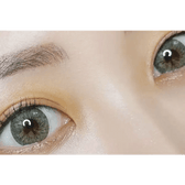 LensTown 247 Fit Green (10p) — single-eye close-up showing the contact lens appearance