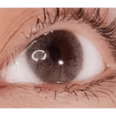 LensVery 3Brown Code1 colored contacts - on-eye close-up showing the color and design