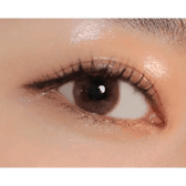 LensVery Add Choco — single-eye close-up showing the contact lens appearance