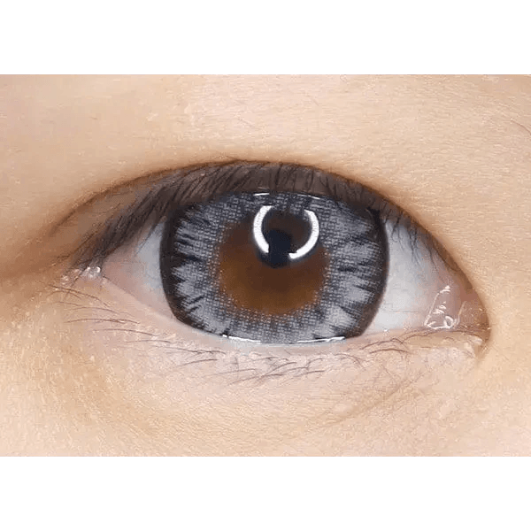 LensTown Back to Basic Macaron Gray — single-eye close-up showing the contact lens appearance
