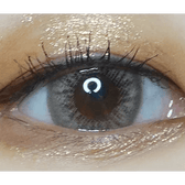 LensTown Back to Basic Street Ash Beige — single-eye close-up showing the contact lens appearance