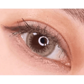 LensTown Back to Basic Street Ash Beige — single-eye close-up showing the contact lens appearance