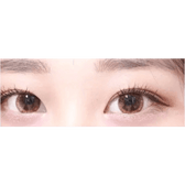 Olens Big Grang Grang Brown — both eyes wearing the contact lenses