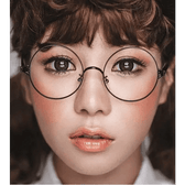 Olens Big Grang Grang Choco — model portrait showing the contact lens look