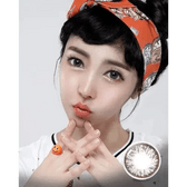 Olens Big Grang Grang Gray — model portrait showing the contact lens look
