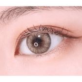 LensVery Blurry Sandy Brown colored contact lens, 13.3mm graphic diameter, Monthly wear