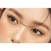 LensTown Breeze 2 Brown — model portrait showing the contact lens look