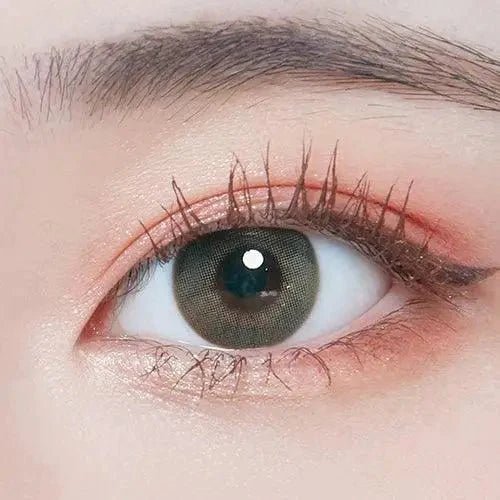 LensTown Breeze 2 Gray — single-eye close-up showing the contact lens appearance