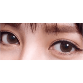 Olens BS 21 Brown — both eyes wearing the contact lenses