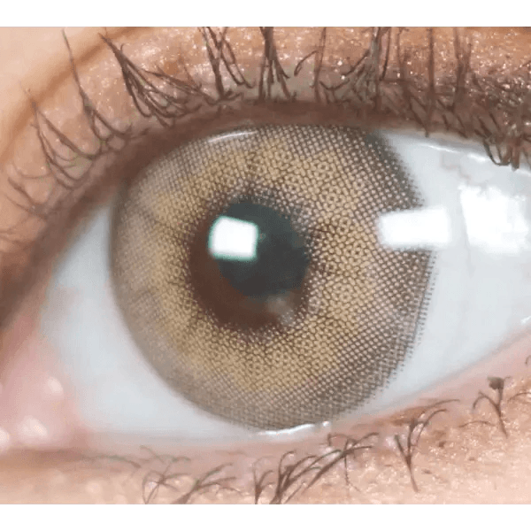 LensVery Buttercup Beige colored contact lens, 12.9mm graphic diameter, Monthly wear