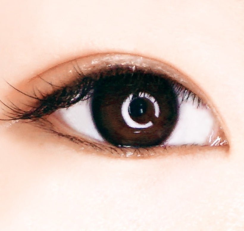 Chagall Black Toric colored contact lens, 13.4mm graphic diameter, 3-6 Months wear