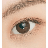 LensTown Chocopong Dark Choco — single-eye close-up showing the contact lens appearance