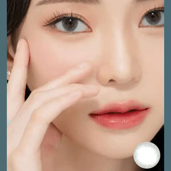 LensRang Cocoring Gray — model portrait showing the contact lens look