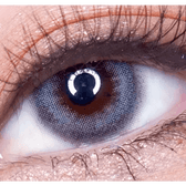 LensRang Credit Gray — single-eye close-up showing the contact lens appearance