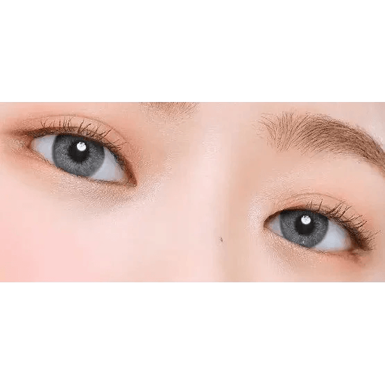 LensTown Dear MIMI Gray — both eyes wearing the contact lenses